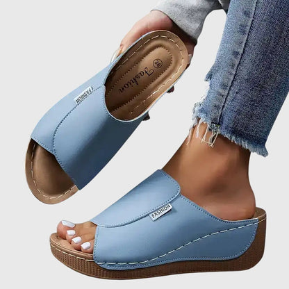 Bríd | Sandalias de Paseo Clásicas y Cómodas