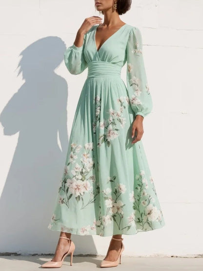 Vestido Midi Floral de Chifón con Cuello en V y Pliegues en Verde Claro