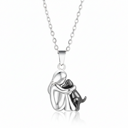 Collar de perrito abrazado