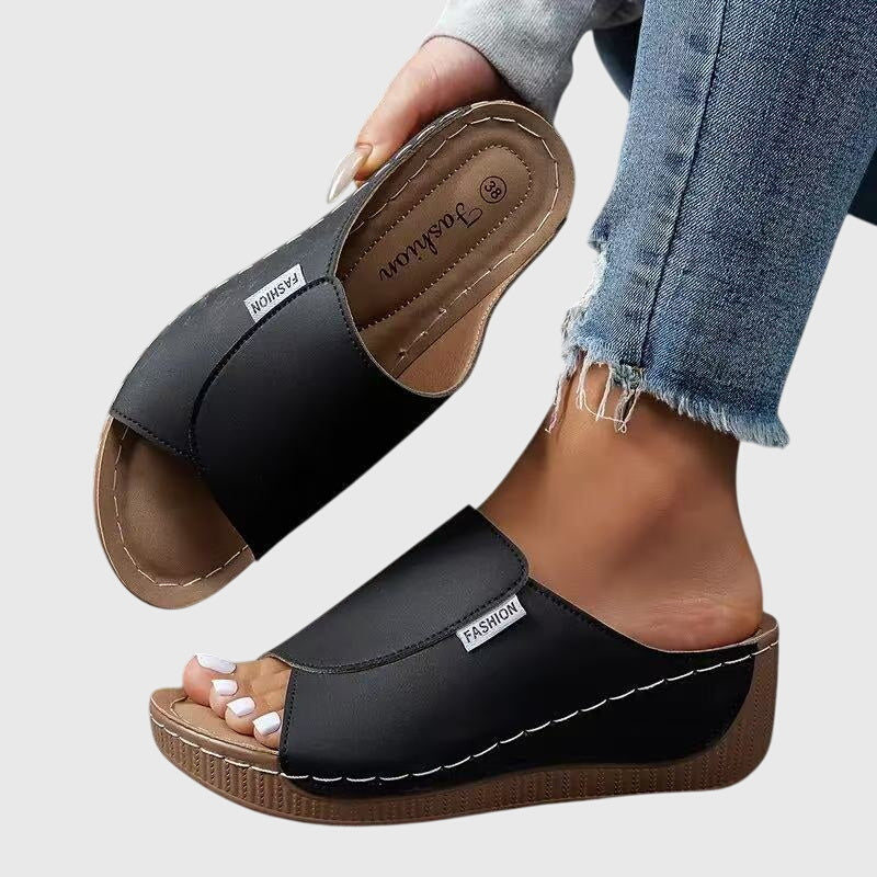 Bríd | Sandalias de Paseo Clásicas y Cómodas