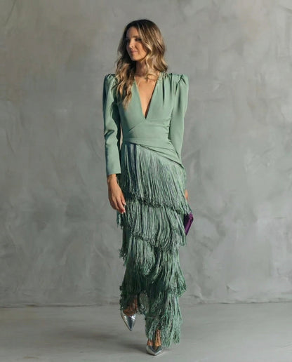 Clara™ | Vestido midi elegante con mangas con flecos