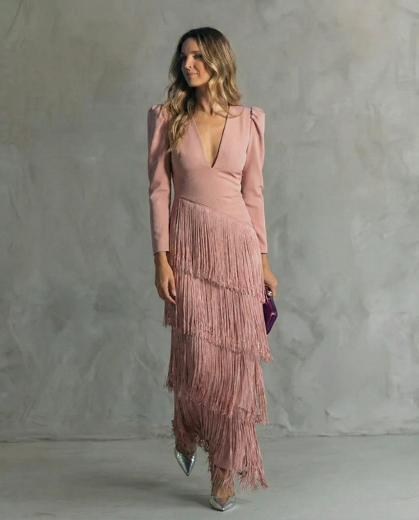 Clara™ | Vestido midi elegante con mangas con flecos