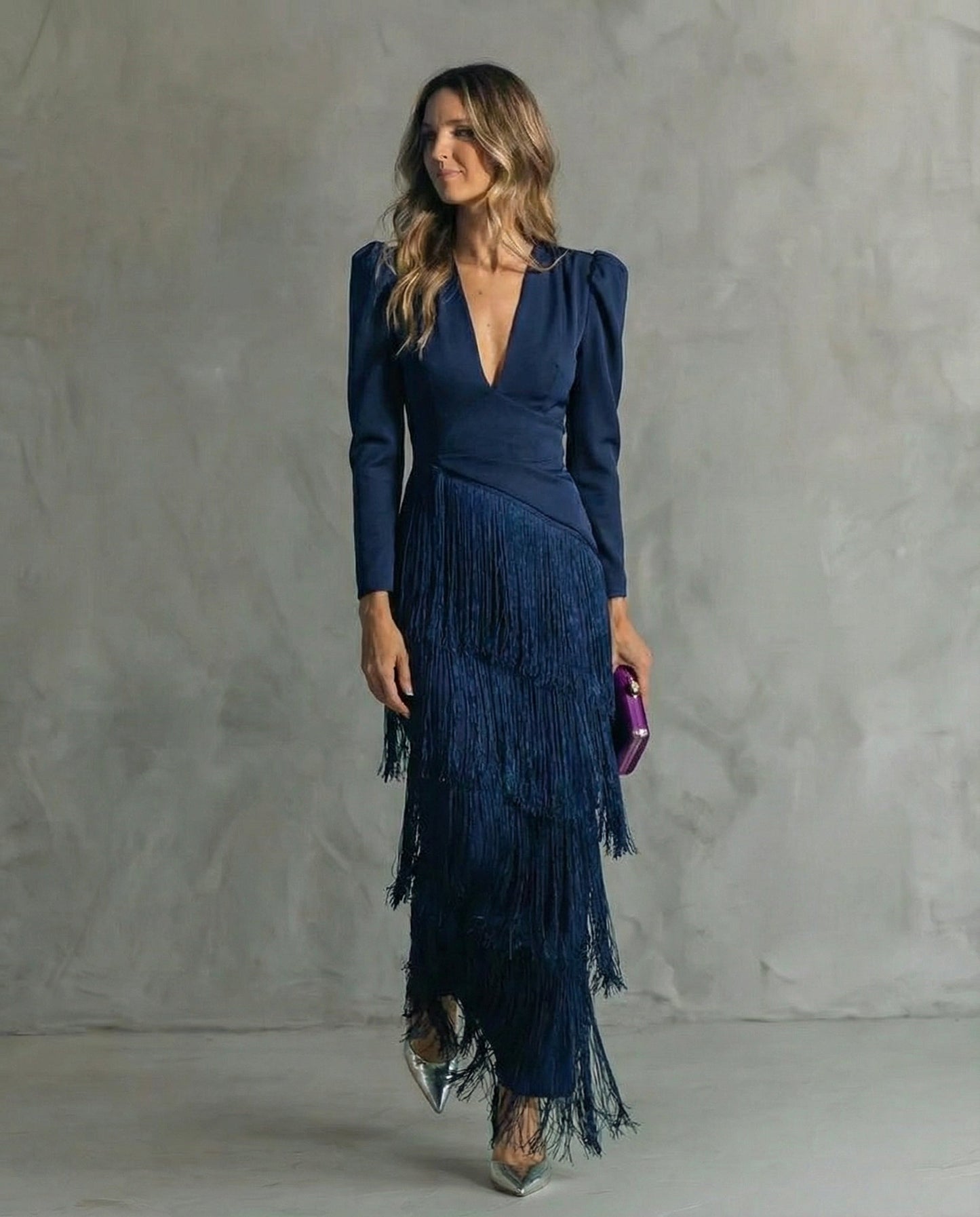 Clara™ | Vestido midi elegante con mangas con flecos