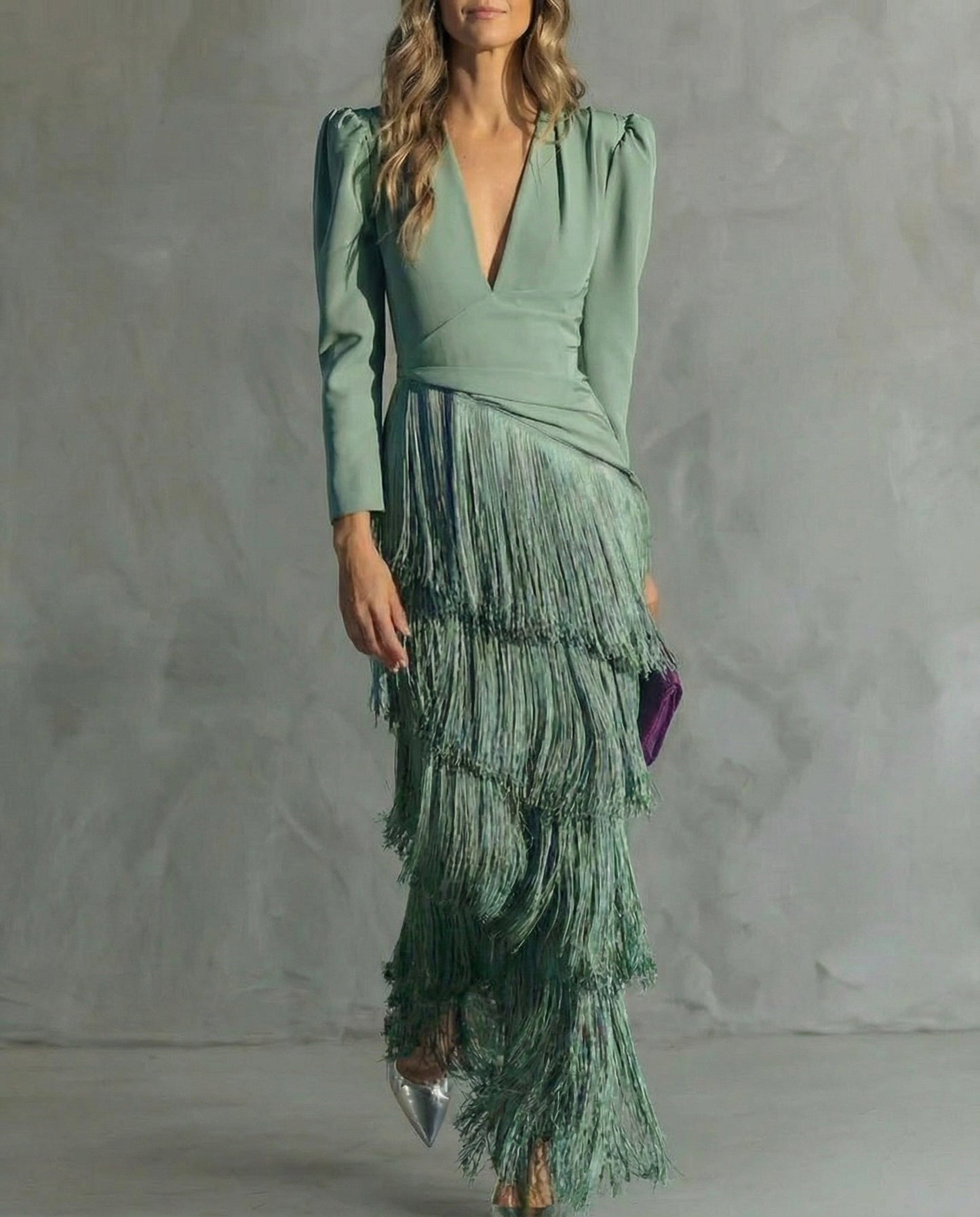 Clara™ | Vestido midi elegante con mangas con flecos